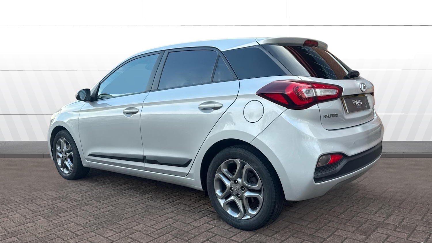 Used Hyundai i20 2019 for sale - 76831450: Photo 2
