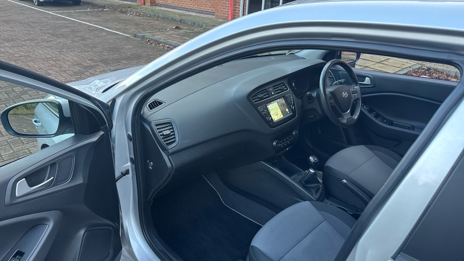 Used Hyundai i20 2019 for sale - 76831450: Photo 28