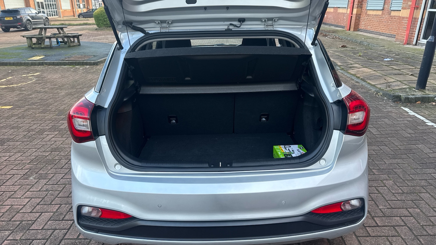 Used Hyundai i20 2019 for sale - 76831450: Photo 4