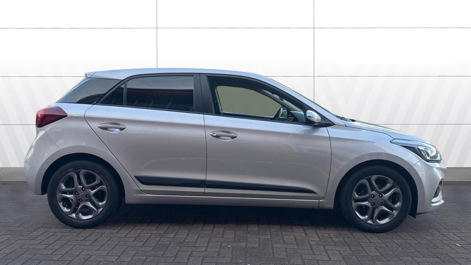 Used Hyundai i20 2019 for sale - 76831450: Photo 5
