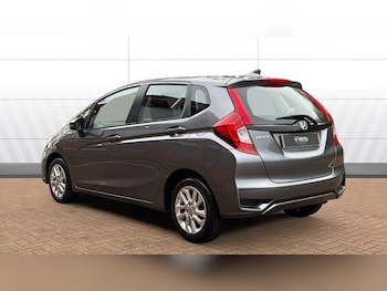 Used Honda Jazz 2020 for sale - 76492079: Photo