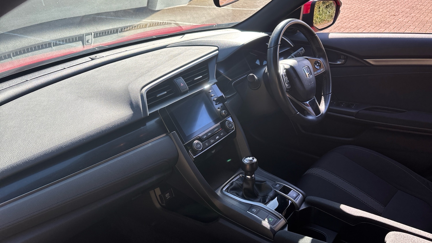 Used Honda Civic 2021 for sale - 76412391: Photo 2