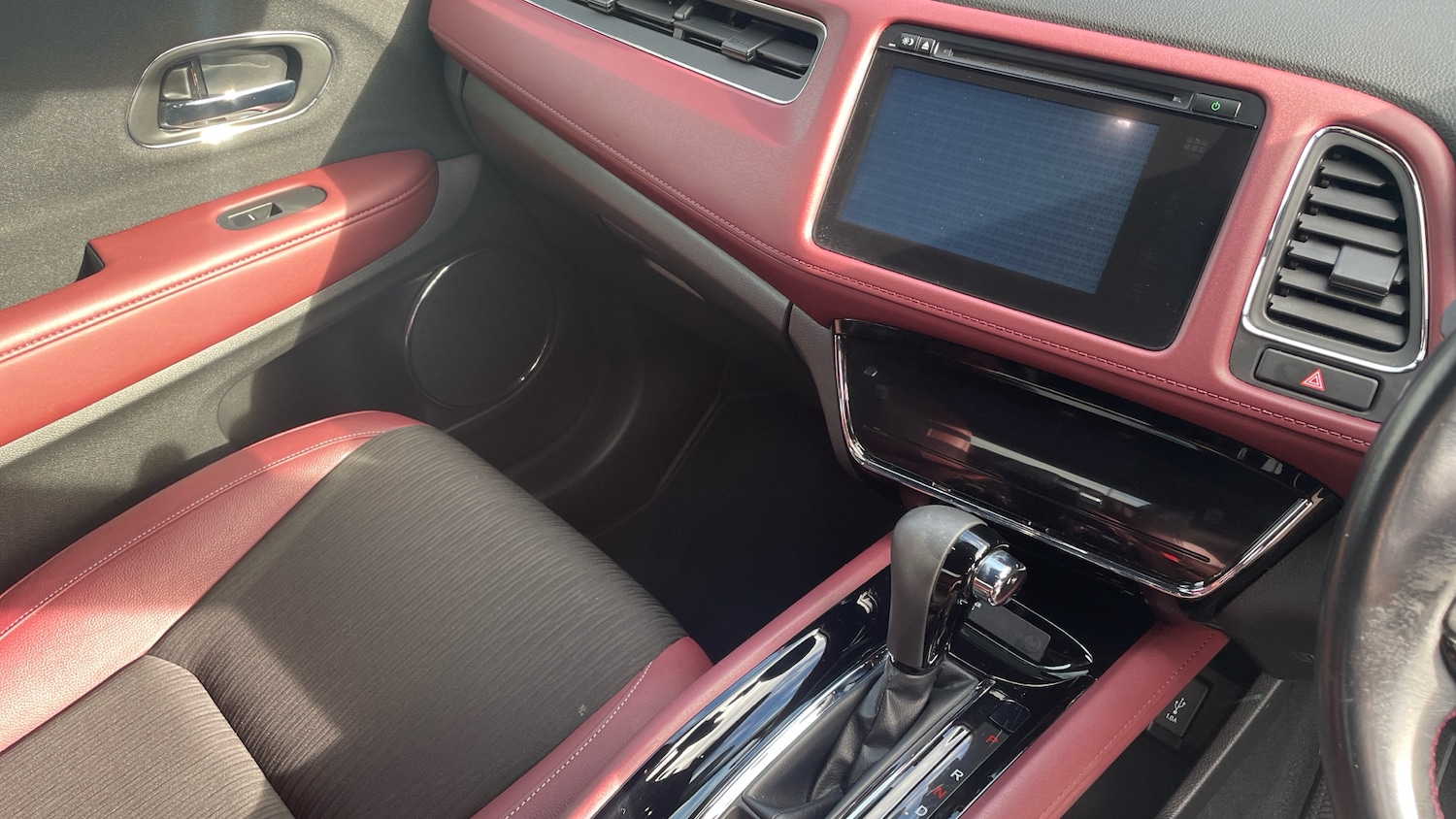 Used Honda HR-V 2020 for sale - 76712316: Photo 14