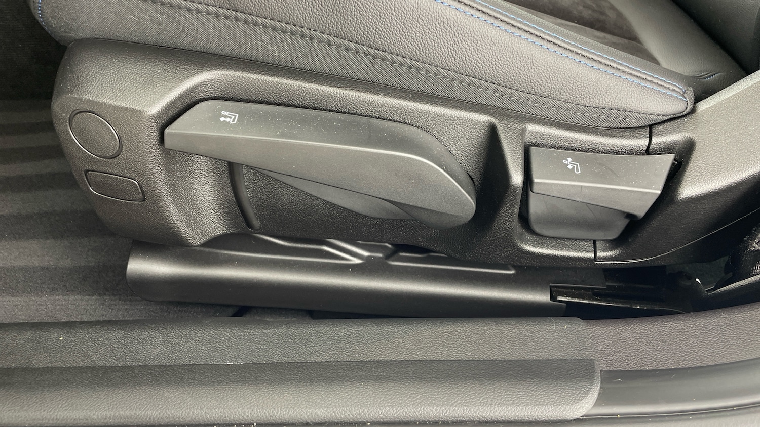 Used BMW 3 Series 2024 for sale - 77323834: Photo 28