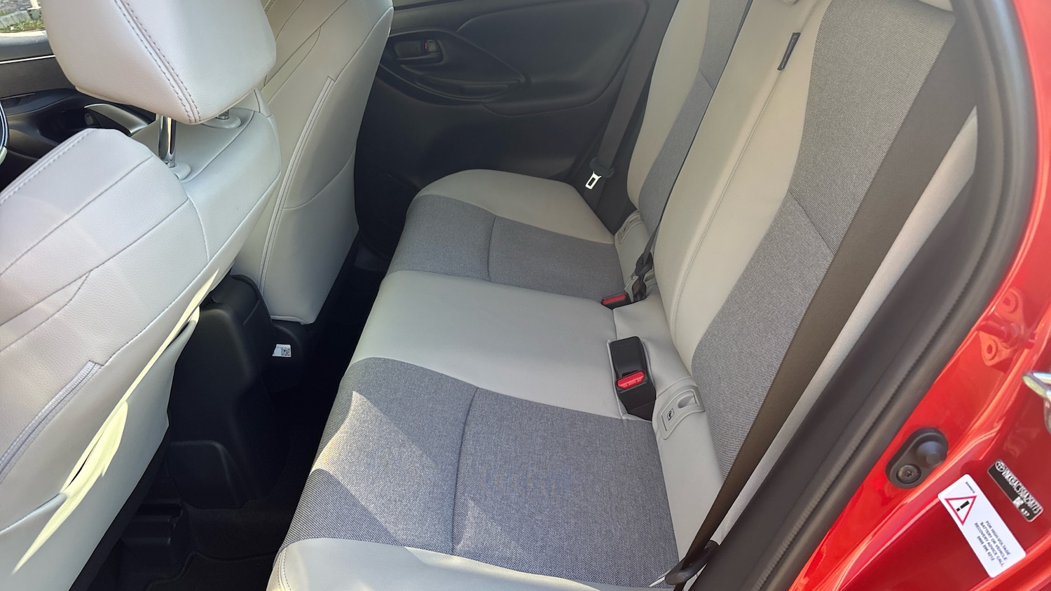 Used Toyota Yaris 2022 for sale - 77744191: Photo 16