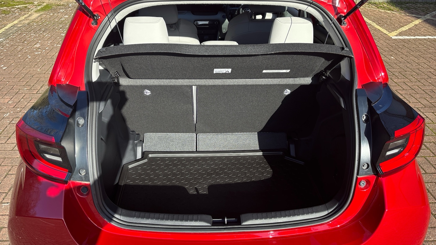 Used Toyota Yaris 2022 for sale - 77744191: Photo 4