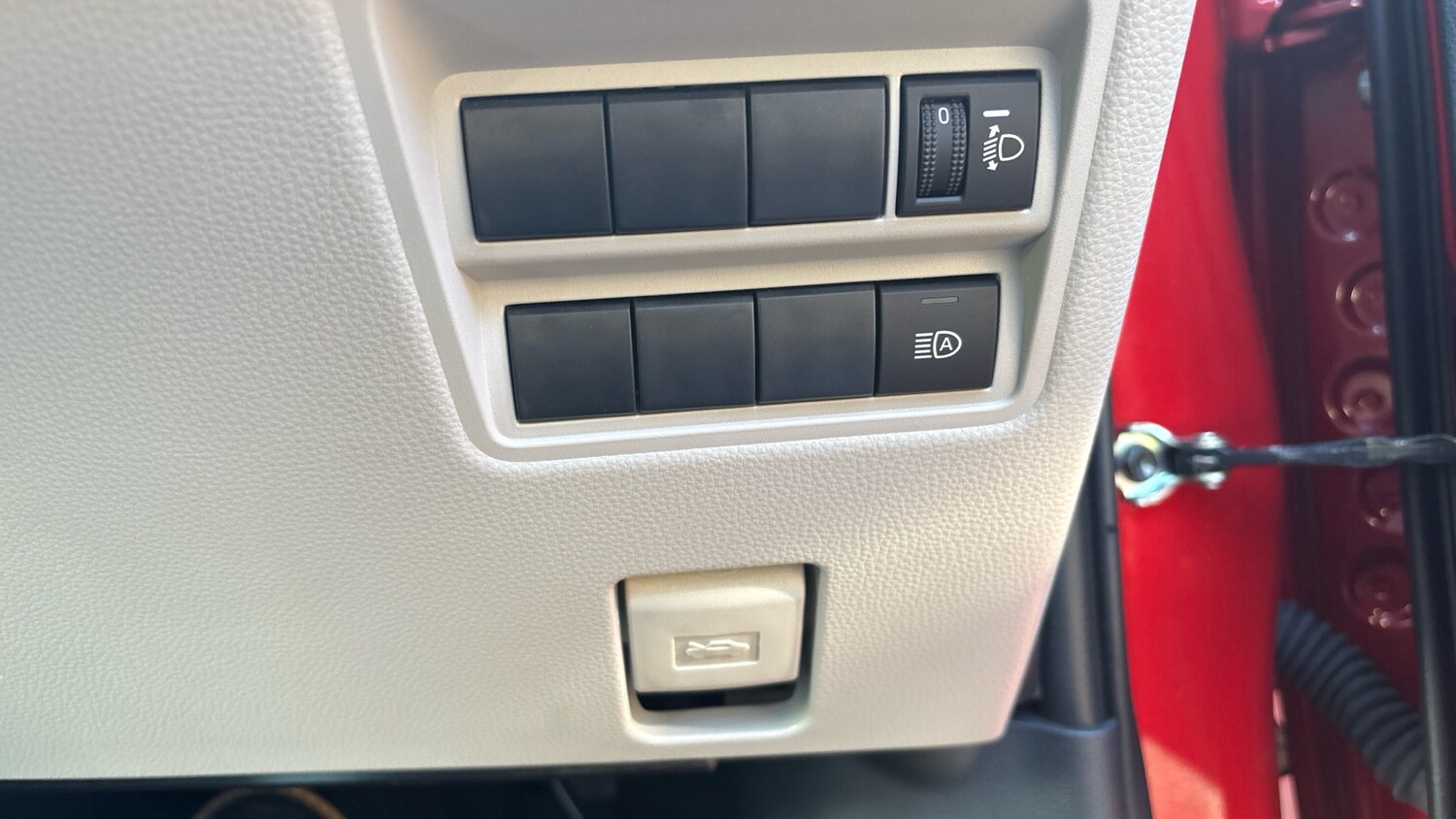 Used Toyota Yaris 2022 for sale - 77744191: Photo 48