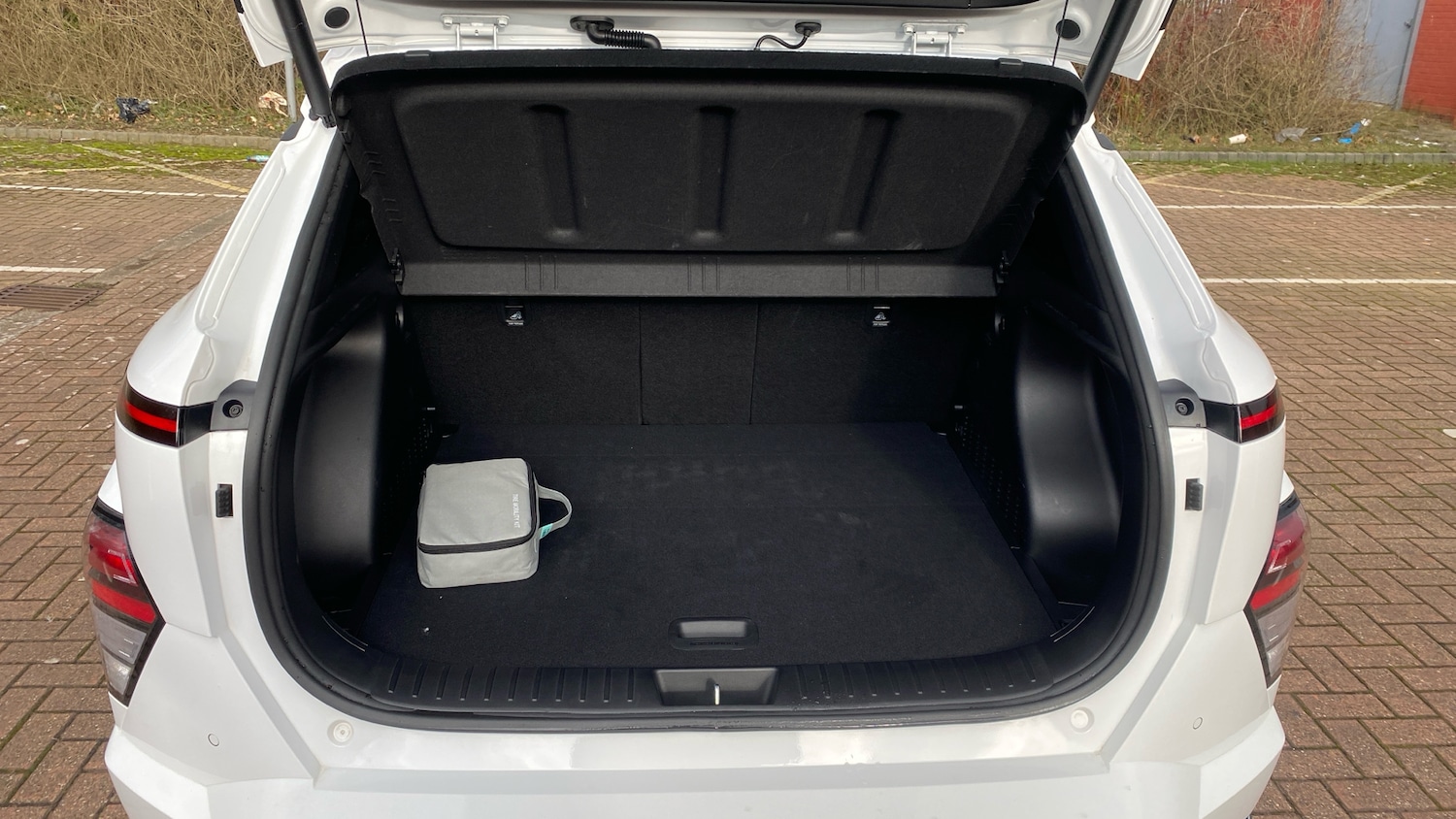 Used Hyundai KONA 2024 for sale - 77616598: Photo 55