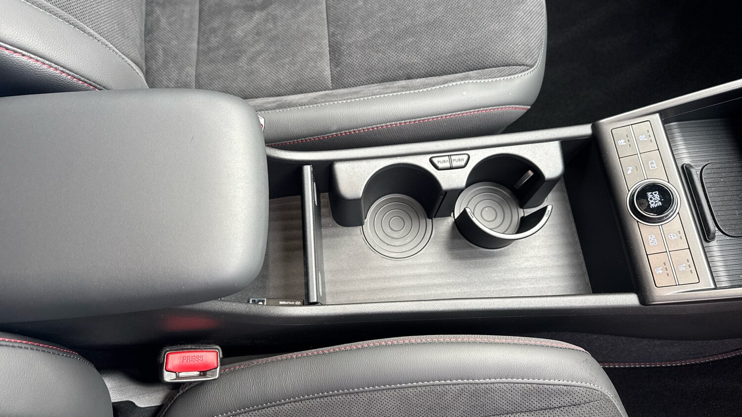 Used Hyundai KONA 2025 for sale - 76480201: Photo 29