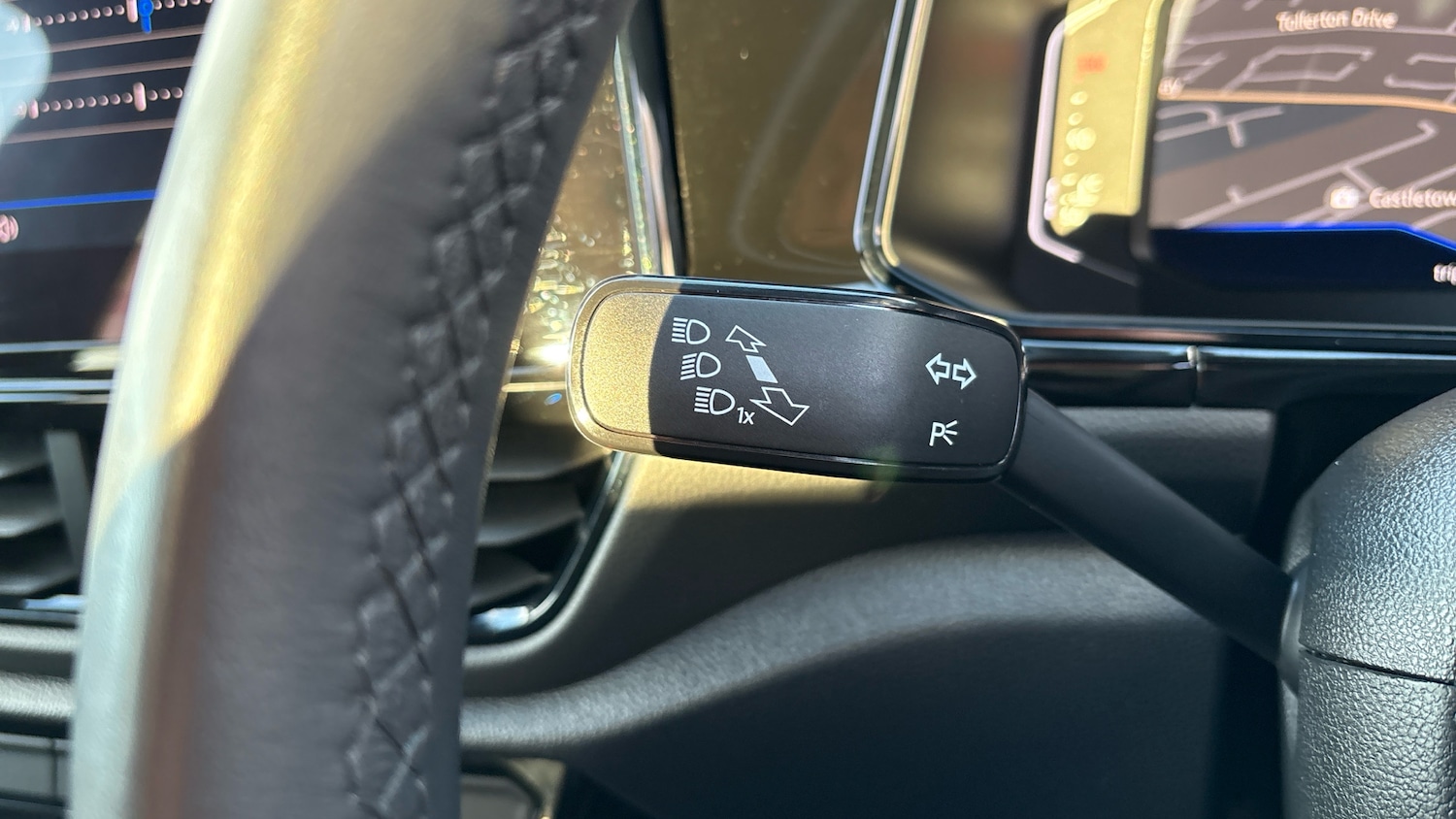 Used Volkswagen T-Roc 2022 for sale - 77363910: Photo 46