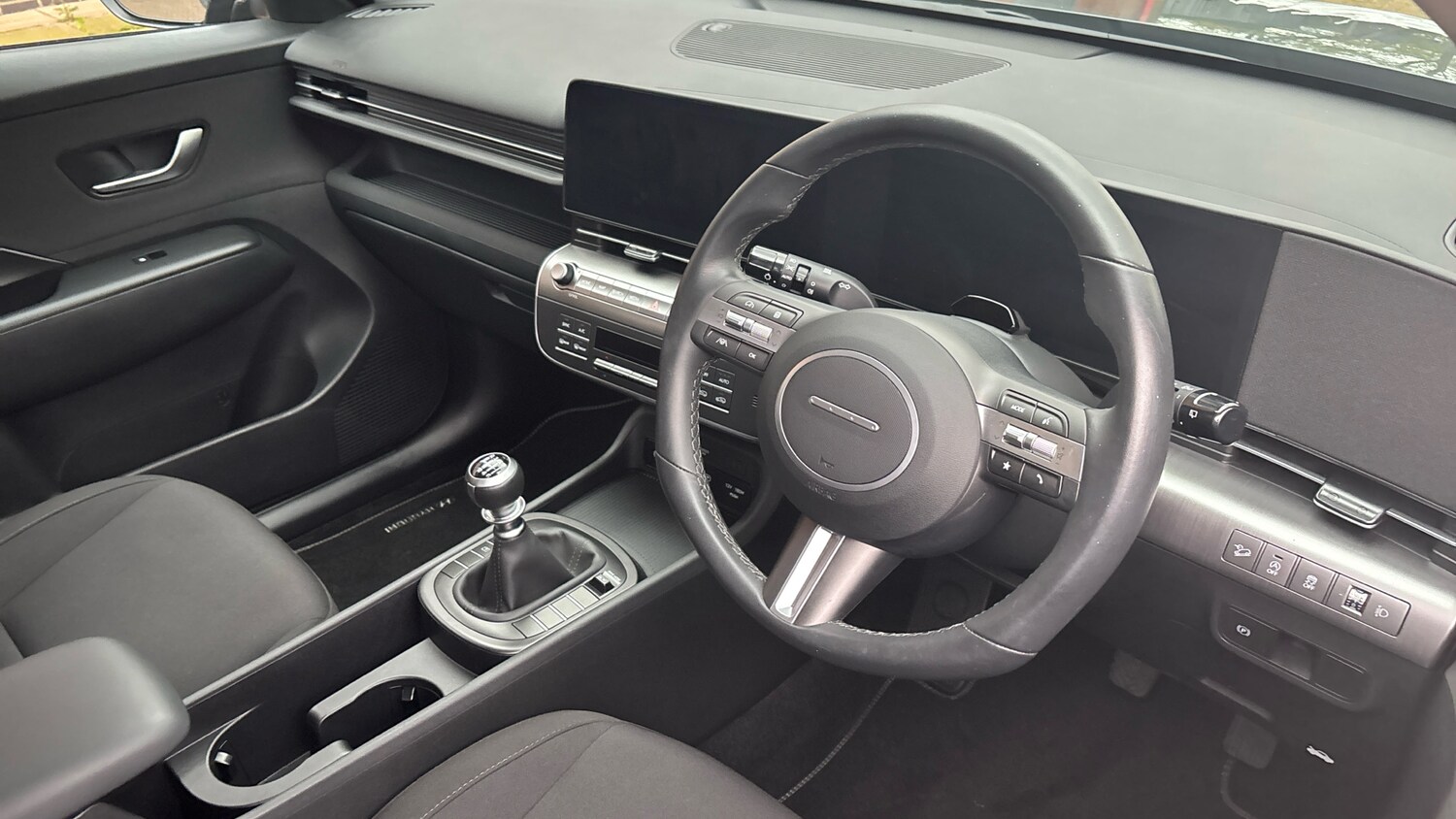 Used Hyundai KONA 2025 for sale - 76452636: Photo 11