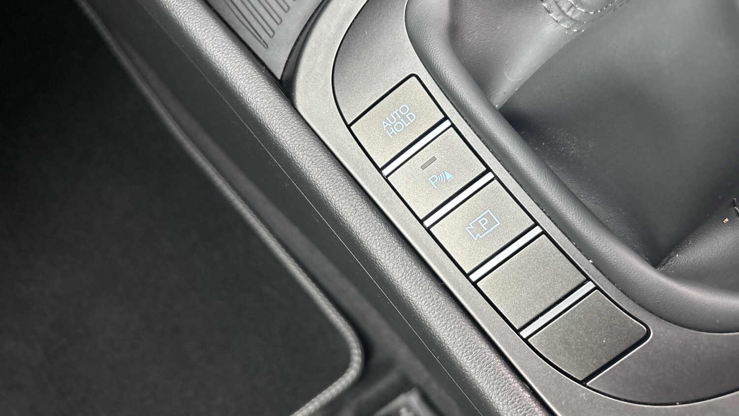 Used Hyundai KONA 2025 for sale - 76452636: Photo 23