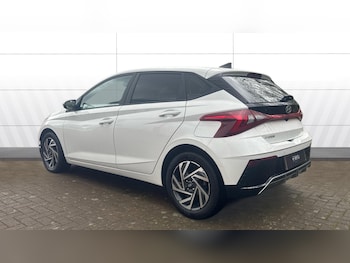 Used Hyundai i10 2025 for sale - 77115815: Photo