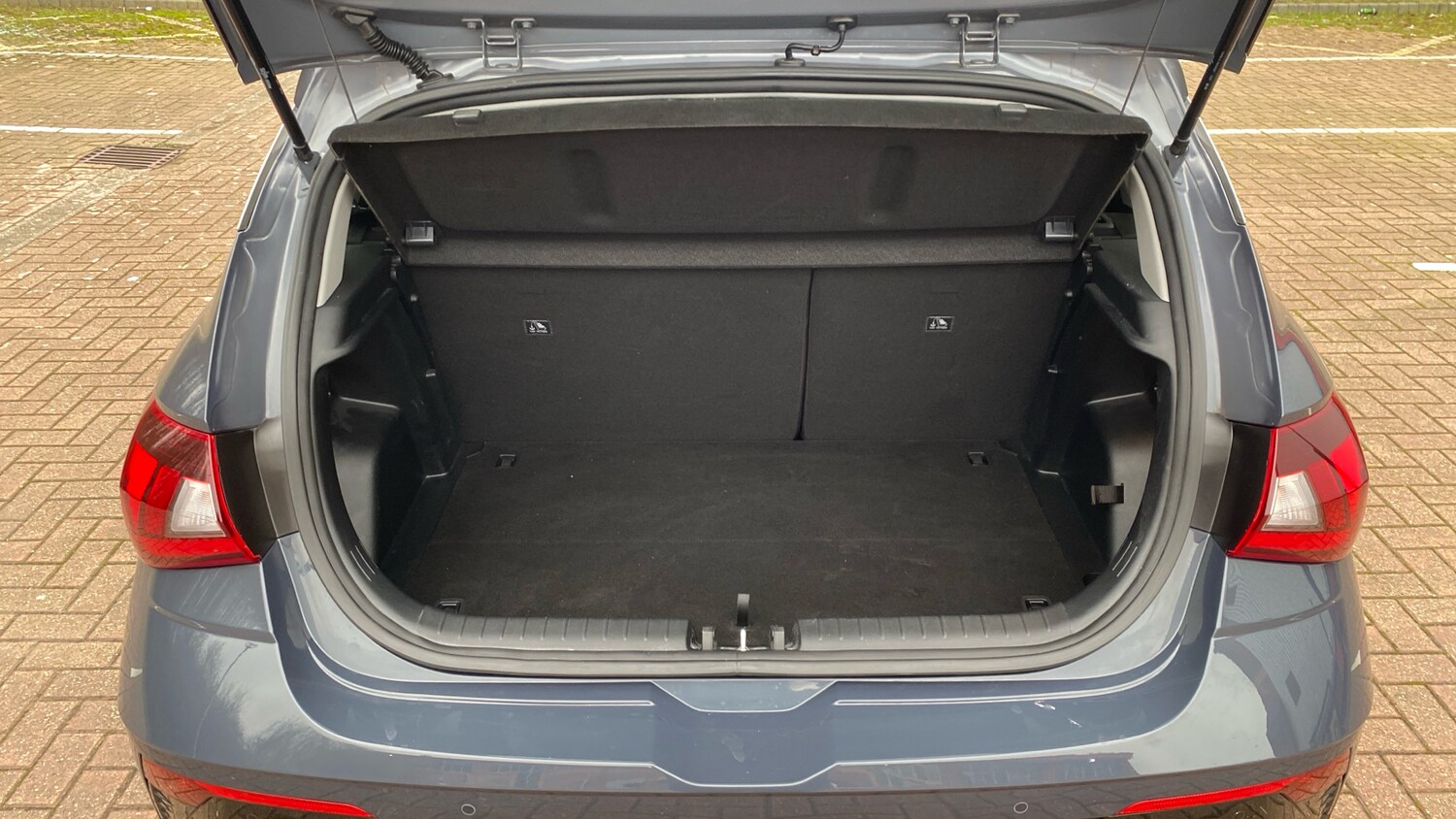 Used Hyundai i20 2025 for sale - 77650178: Photo 32