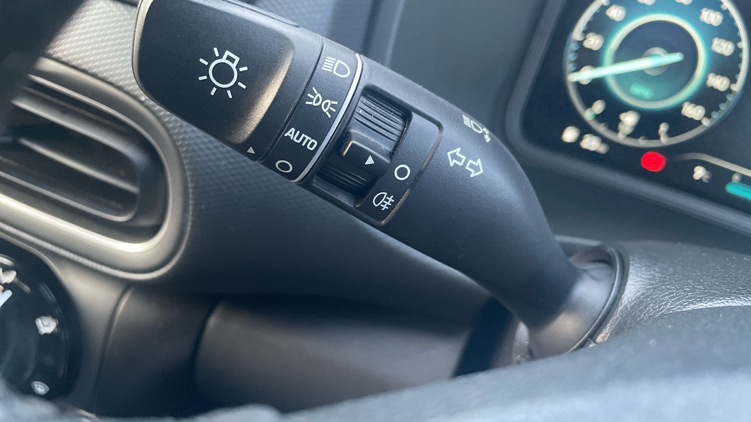 Used Hyundai KONA 2021 for sale - 77351117: Photo 40