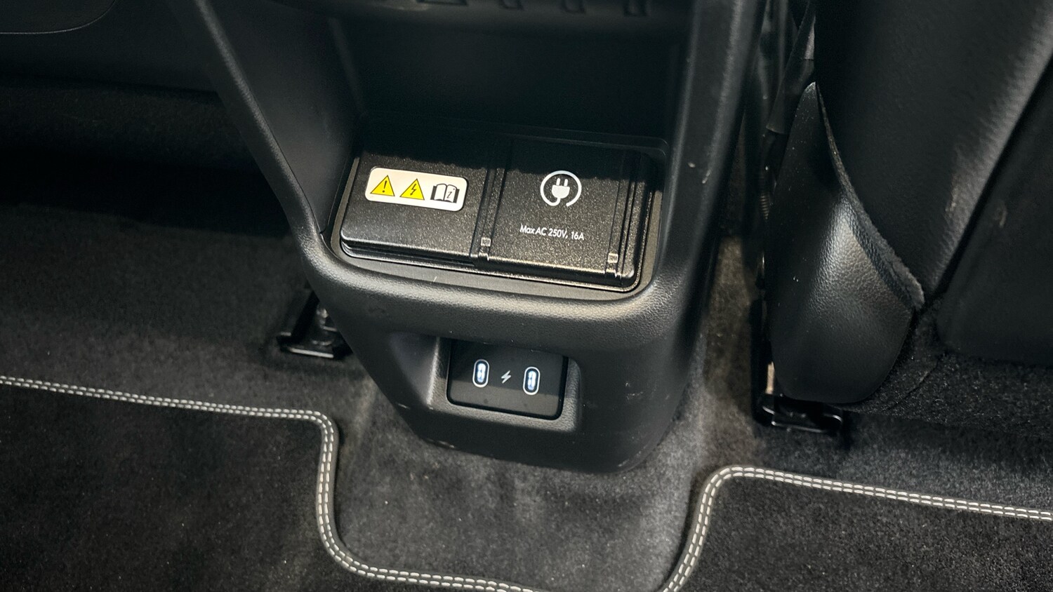 Used Hyundai KONA 2025 for sale - 77351114: Photo 41