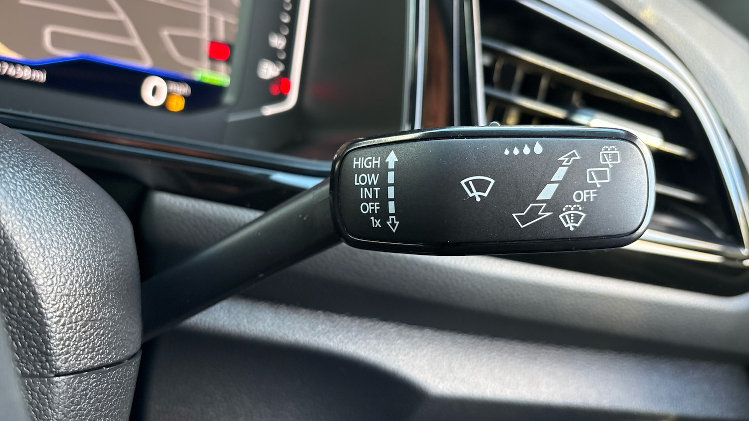 Used Volkswagen T-Roc 2022 for sale - 76719198: Photo 47