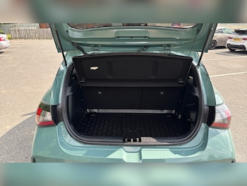 Used Hyundai i20 2023 for sale - 78970468: Photo