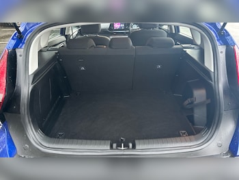 Used Hyundai BAYON 2023 for sale - 77351113: Photo