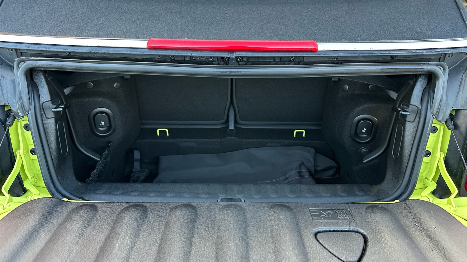 Used MINI Convertible 2022 for sale - 77324392: Photo 13