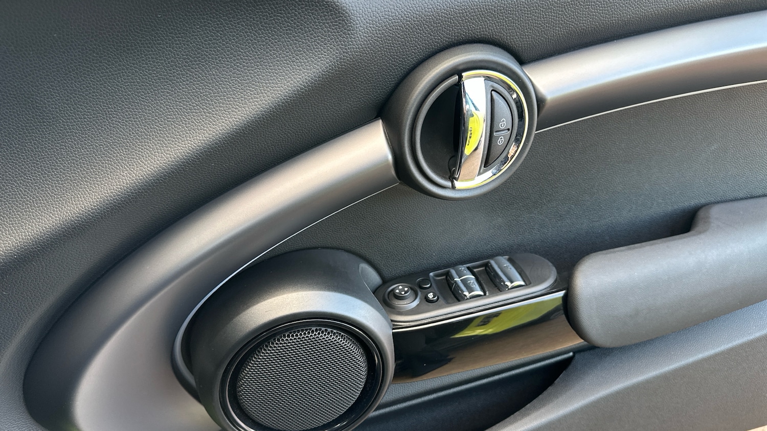 Used MINI Convertible 2022 for sale - 77324392: Photo 20