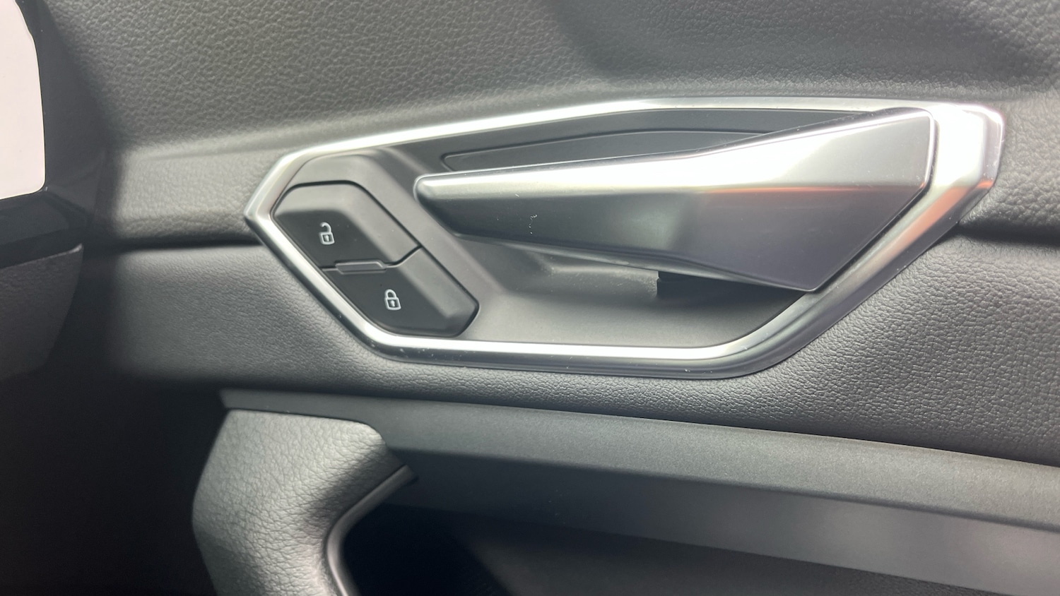 Used Audi e-tron 2020 for sale - 76156547: Photo 30
