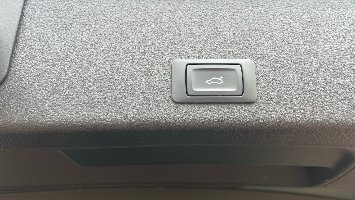 Used Audi e-tron 2020 for sale - 76156547: Photo 52