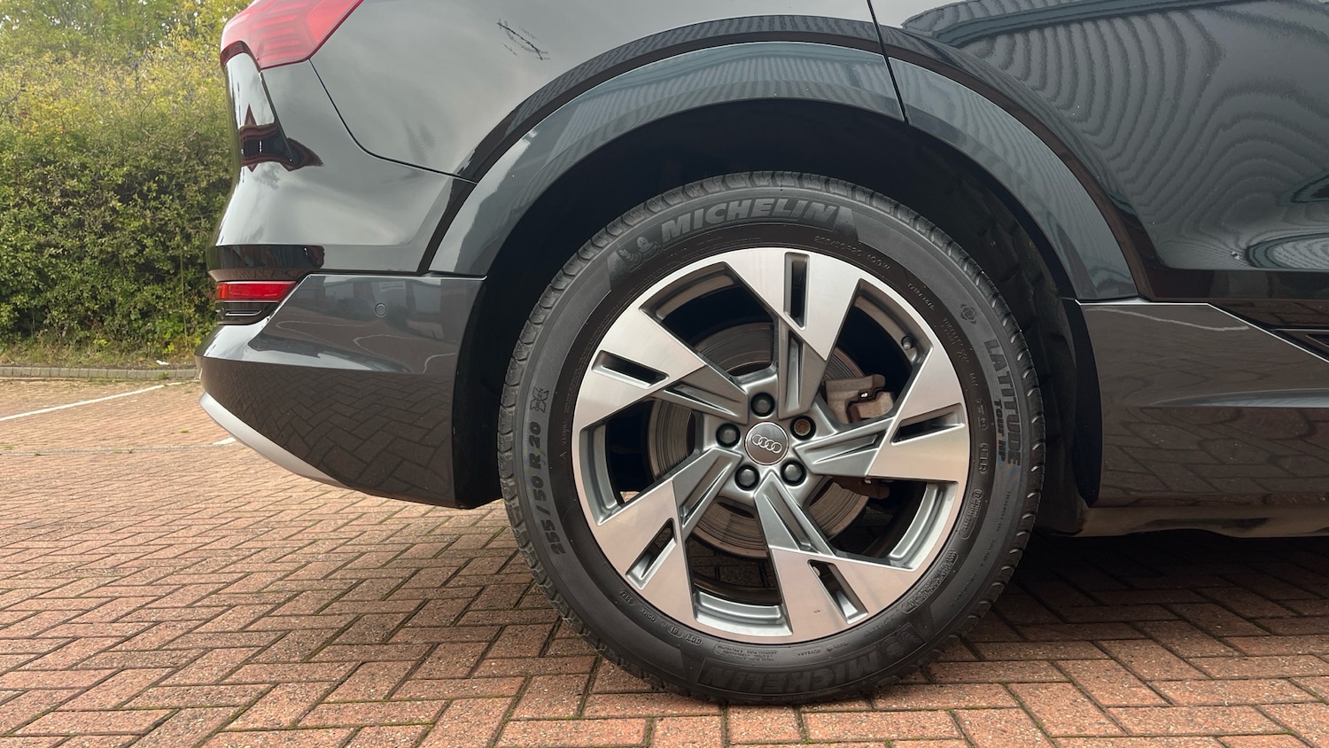 Used Audi e-tron 2020 for sale - 76156547: Photo 7