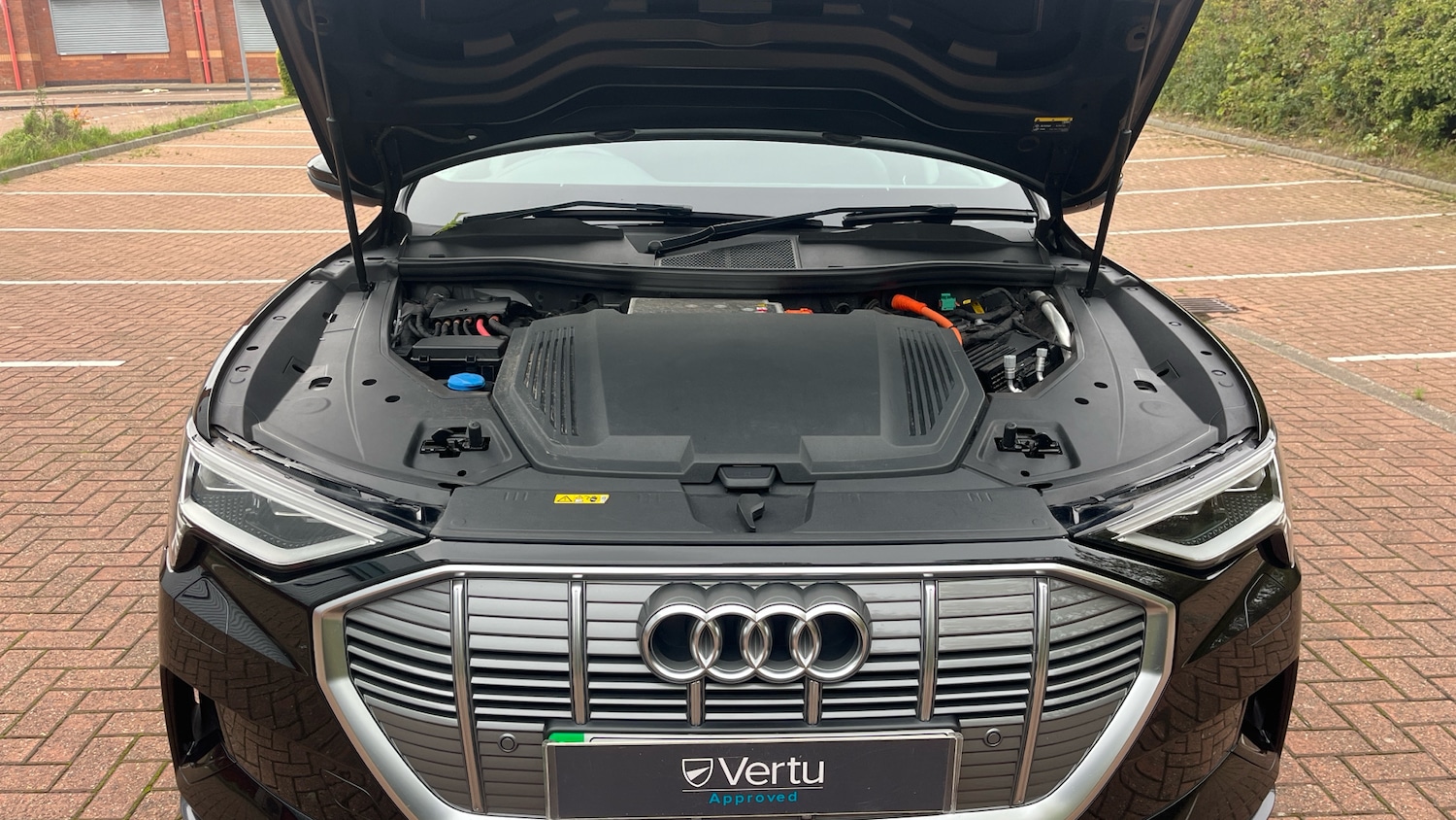 Used Audi e-tron 2020 for sale - 76156547: Photo 8