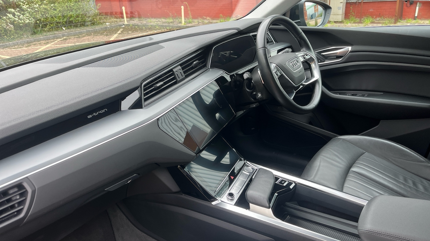 Used Audi e-tron 2020 for sale - 76156547: Photo 9