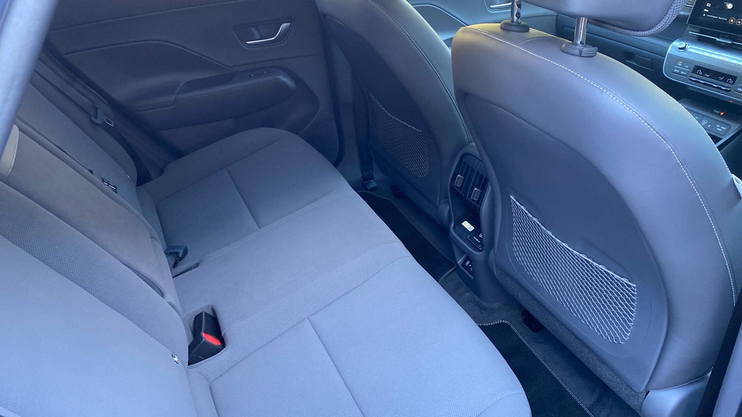 Used Hyundai KONA 2025 for sale - 78025954: Photo 36