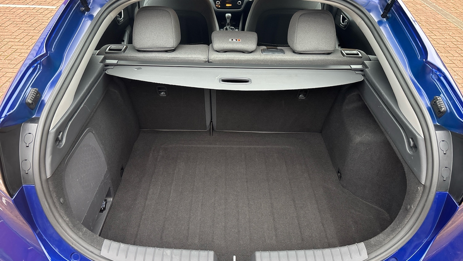 Used Hyundai IONIQ 2022 for sale - 76449207: Photo 4