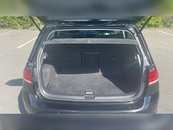 Used Volkswagen Golf 2020 for sale - 78412717: Photo