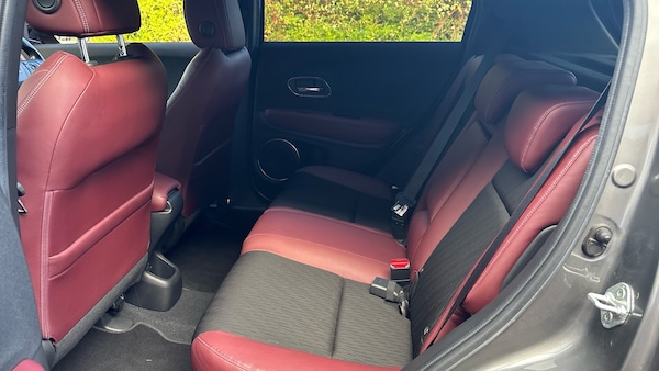 Used Honda HR-V 2020 for sale - 76114847: Photo 16