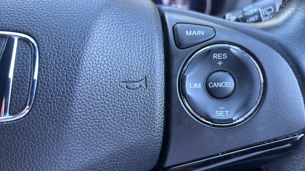 Used Honda HR-V 2020 for sale - 76114847: Photo 44