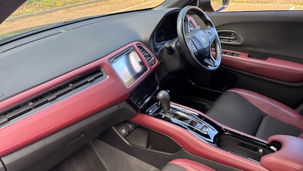 Used Honda HR-V 2020 for sale - 76114847: Photo 9