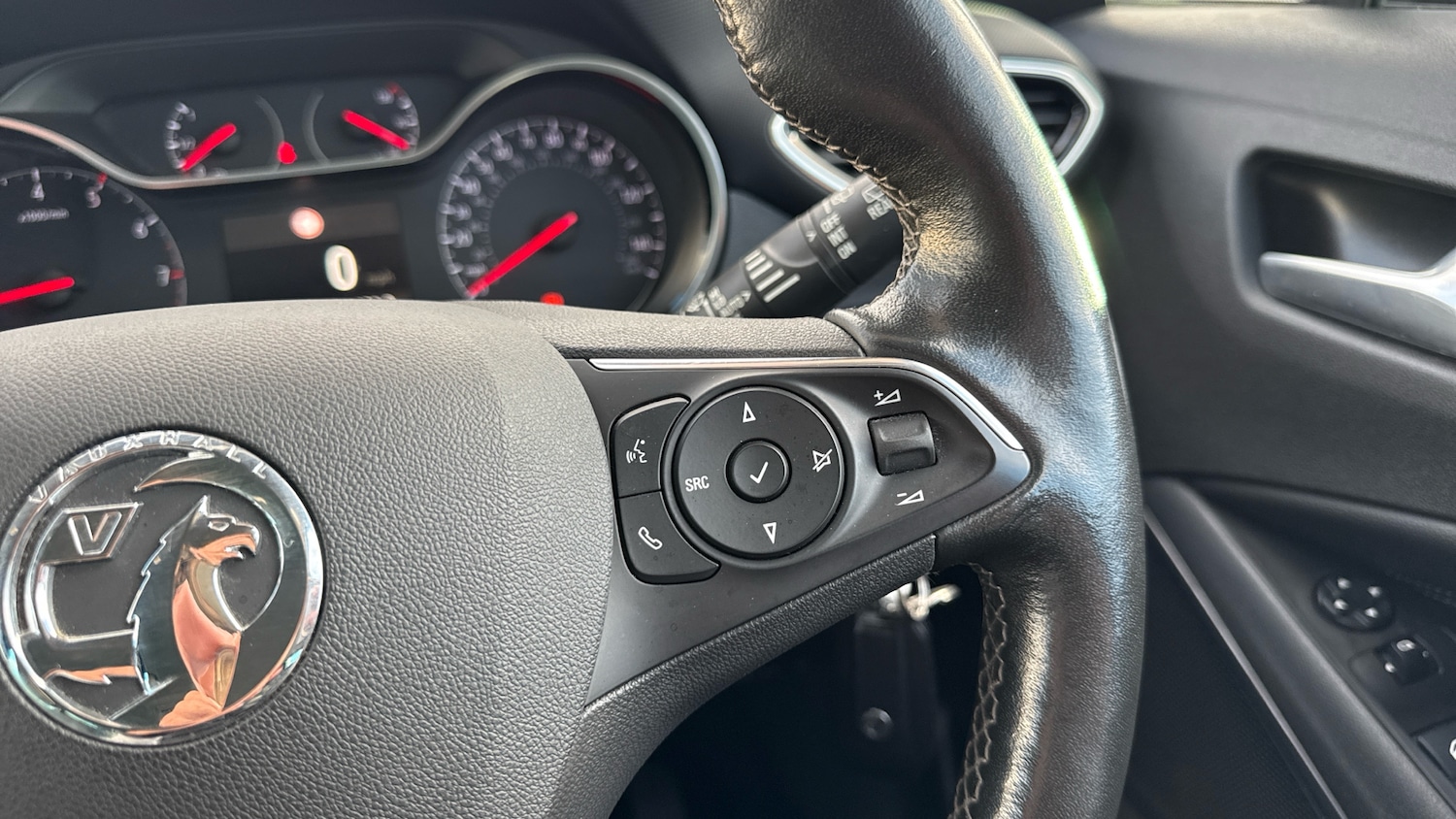 Used Vauxhall Crossland 2022 for sale - 77298201: Photo 28