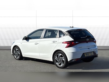 Used Hyundai i20 2021 for sale - 77871924: Photo