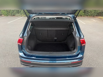 Used Volkswagen Tiguan 2024 for sale - 79307675: Photo