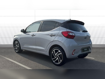 Used Hyundai i10 2024 for sale - 76067423: Photo