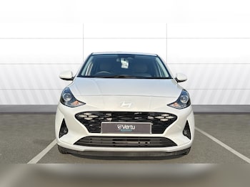 Used Hyundai i10 2024 for sale - 76067423: Photo