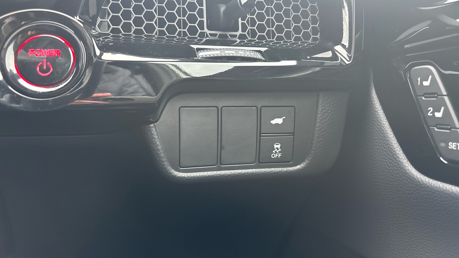 Used Honda CR-V 2025 for sale - 76881521: Photo 32