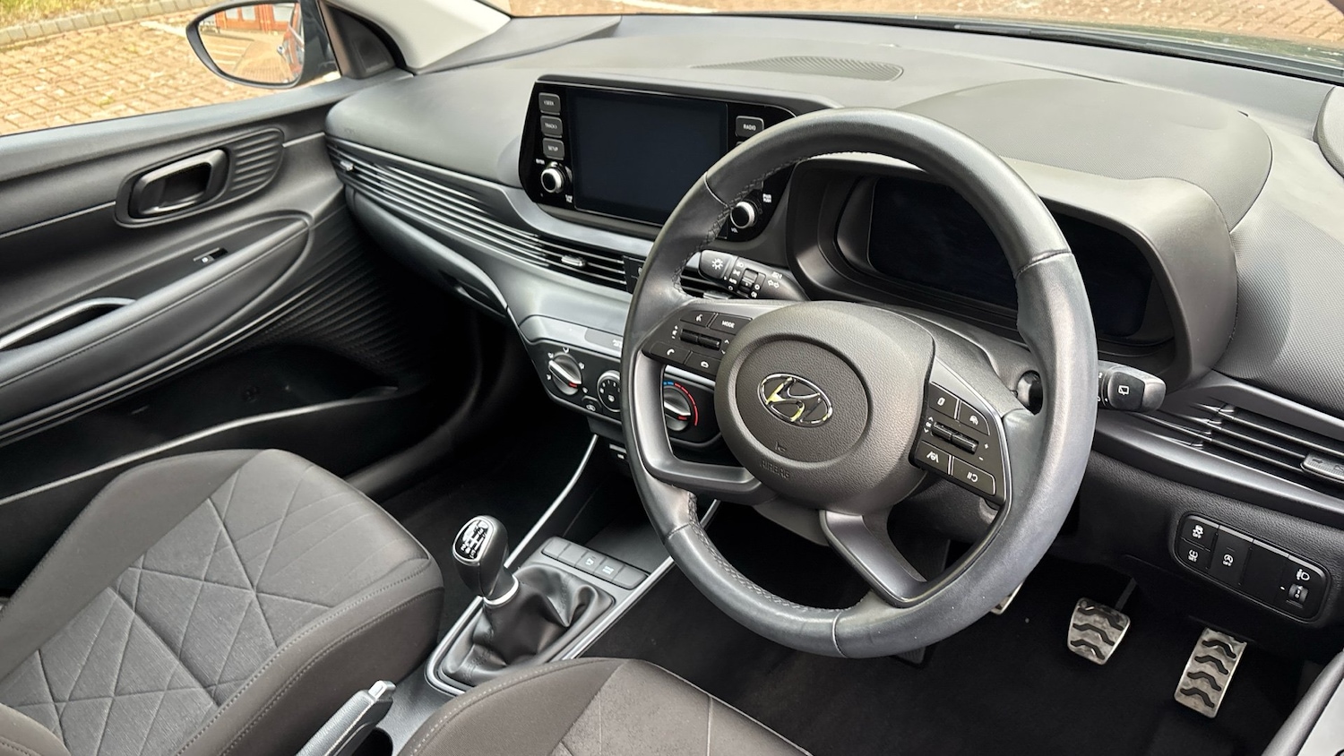 Used Hyundai BAYON 2023 for sale - 76302123: Photo 11