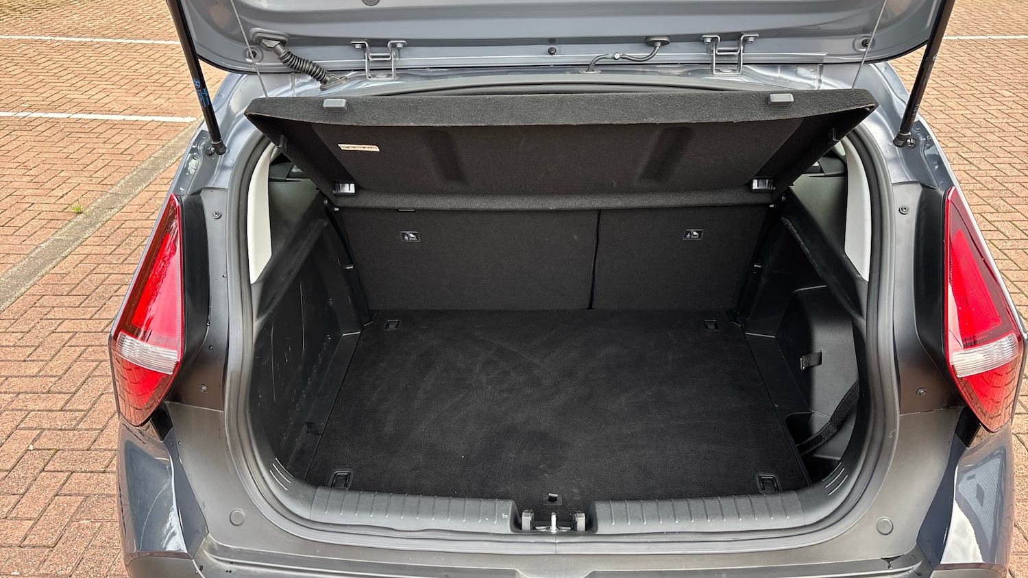 Used Hyundai BAYON 2023 for sale - 76302123: Photo 4