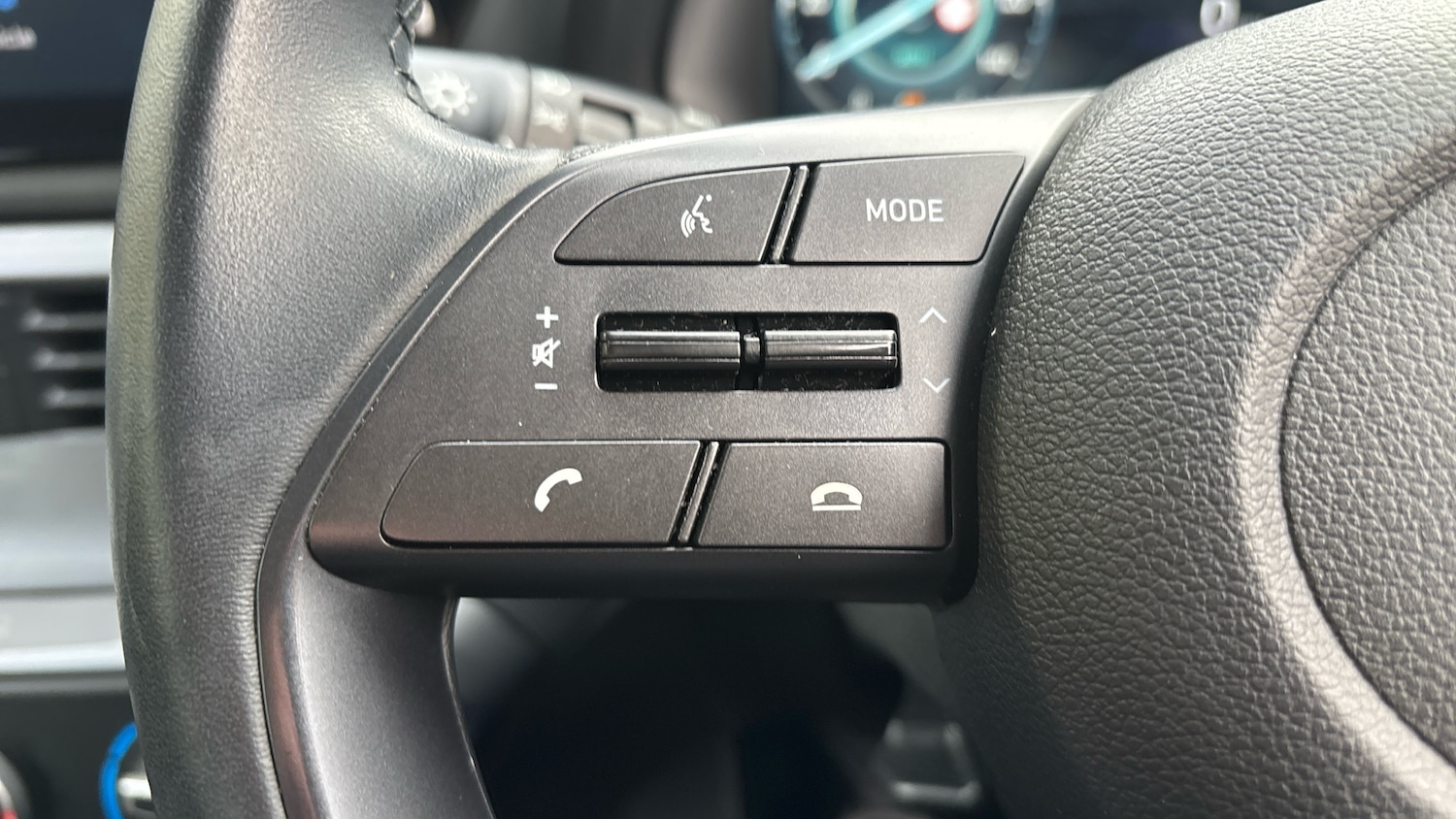 Used Hyundai BAYON 2023 for sale - 76302123: Photo 47