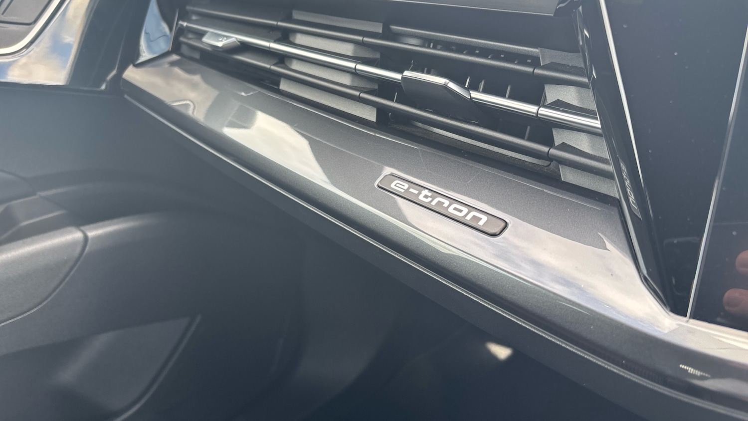 Used Audi Q4 e-tron 2022 for sale - 78092605: Photo 35