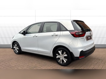 Used Honda Jazz 2023 for sale - 77004188: Photo