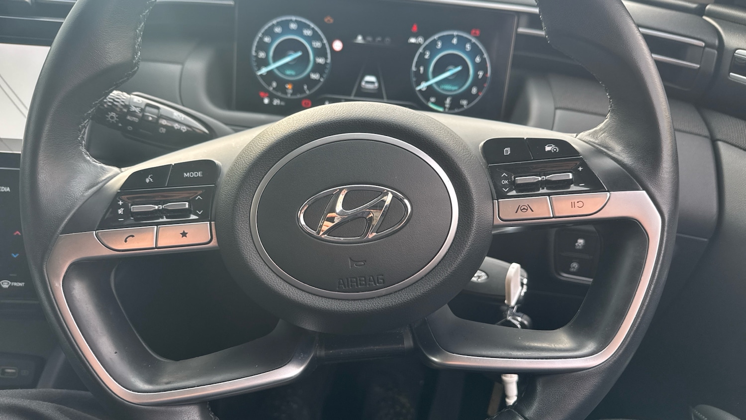 Used Hyundai TUCSON 2022 for sale - 76818715: Photo 41