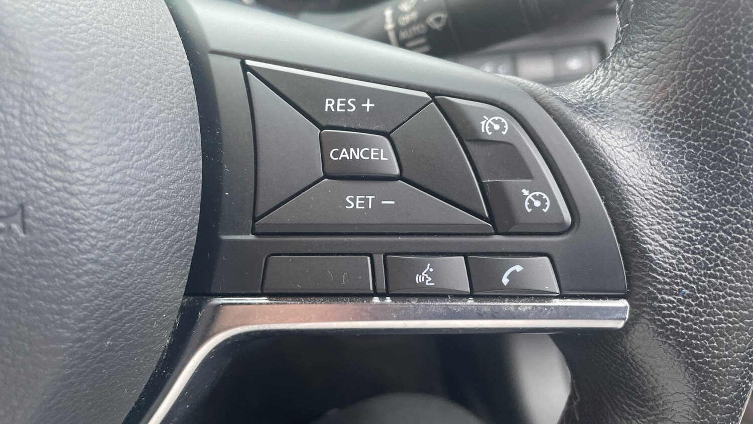 Used Nissan Juke 2022 for sale - 77817889: Photo 37