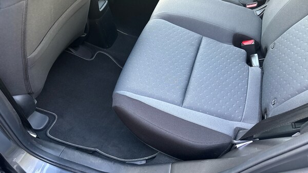 Used Honda Jazz 2023 for sale - 76272365: Photo 41
